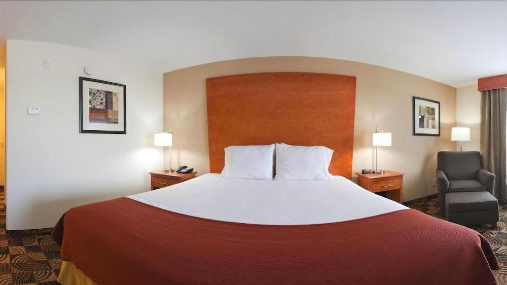 Holiday Inn Express Hotel & Suites Bainbridge By Ihg Exterior photo